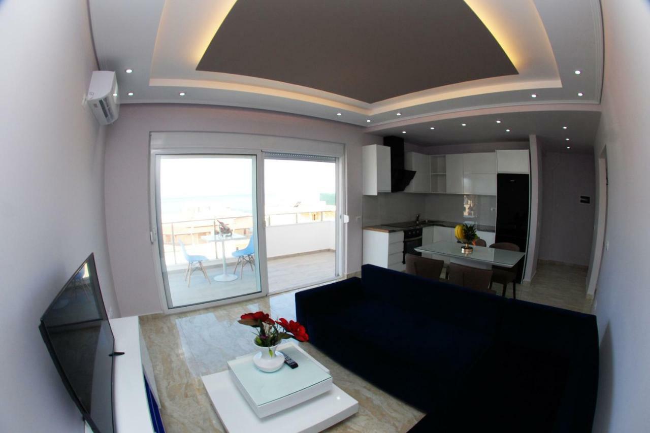 Oceanic Luxury Apartments Sarandë Exterior foto
